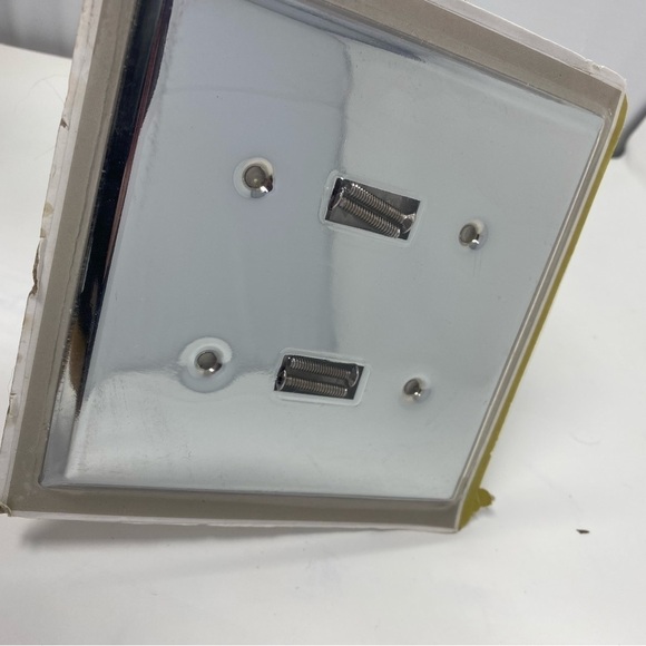 NEW - Light Switch Plate Cover - Picture 3 of 5